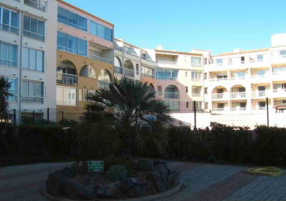 Superbe Appartement 6 Personnes Avec Piscine Secteur Richelieu, A 400M De La Plage Et A 650M Du Centre Port Agde Extérieur photo